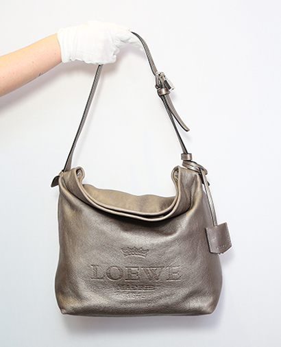Hobo, front view